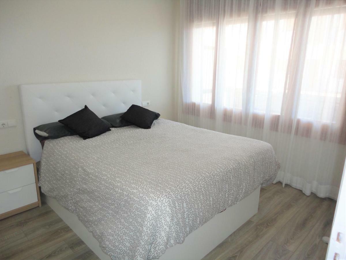 Lamoga-Sandi 4 2 Torredembarra Exterior foto